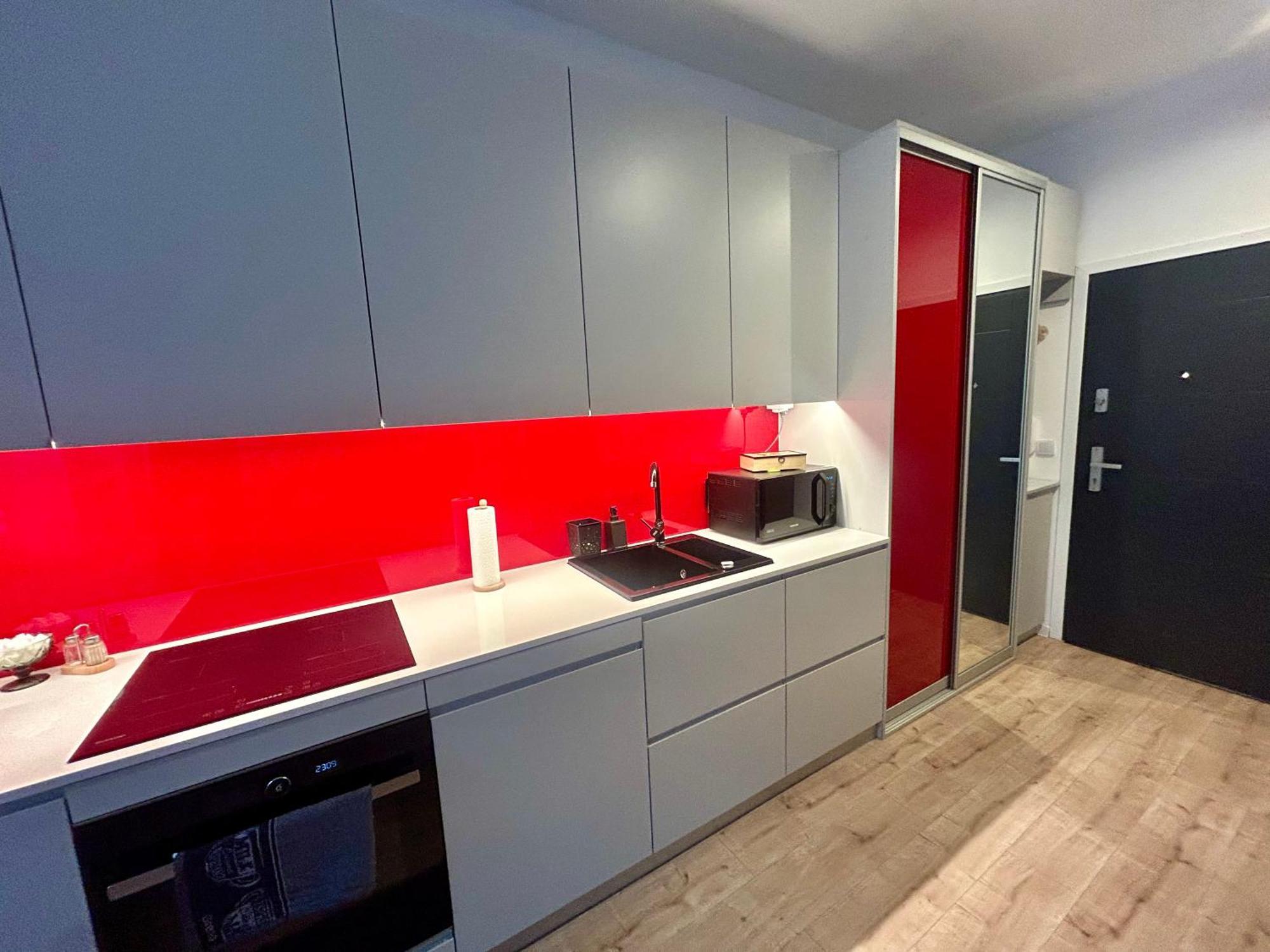 Targowa L9 Apartment *